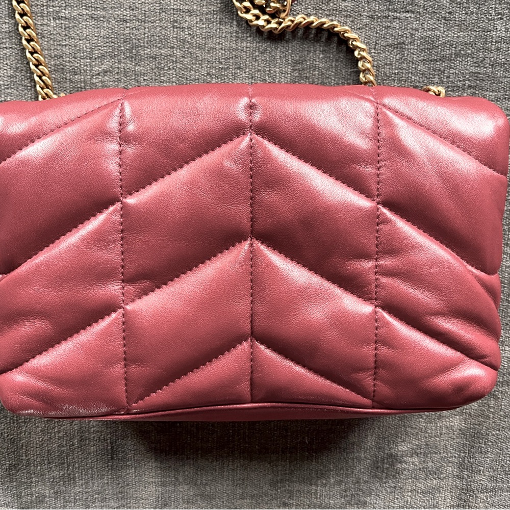 Authentic Yves Saint Laurent mini Loulou red puffer bag - Picture 11 of 14
